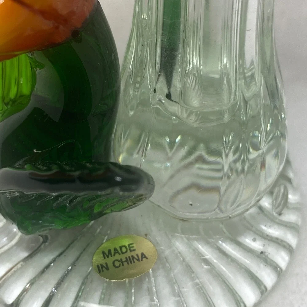 VTG  Hand‎ Blown Clear Art Glass Vase Yellow Orange Flower NOS